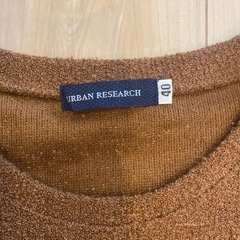 アーバンリサーチ　メンズ　薄手のTシャツ　の画像