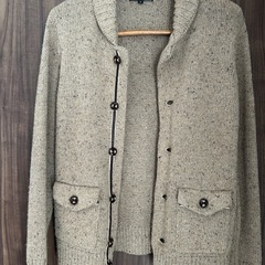 BEAMSニットカーディガンの画像