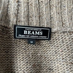 BEAMSニットカーディガンの画像