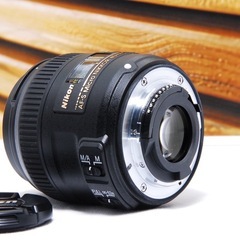 Nikon AF-S DX Micro NIKKOR 40mm f/2.8Gの画像