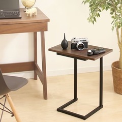 【定価5000円】サイドテーブル
の画像