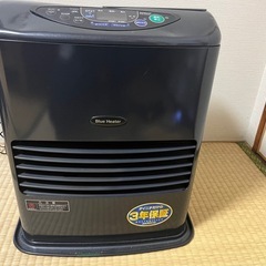 石油ファンストーブの画像