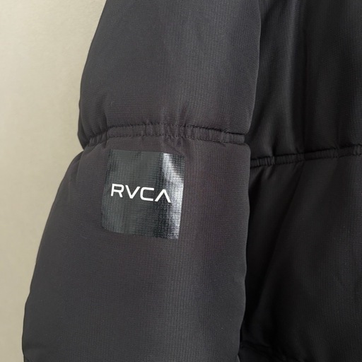 RVCA ダウンジャケット