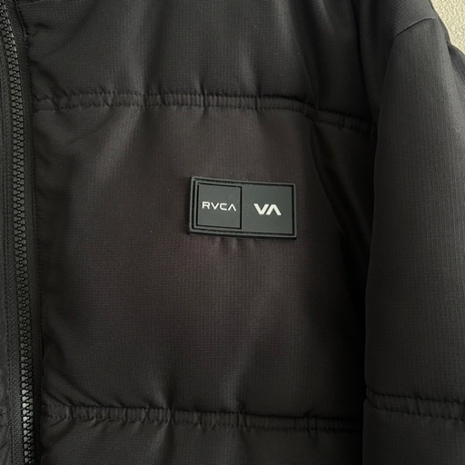 RVCA ダウンジャケット