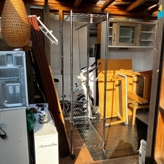 ハンガーラック スチールラックの画像