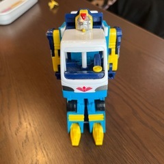 変形ロボの画像