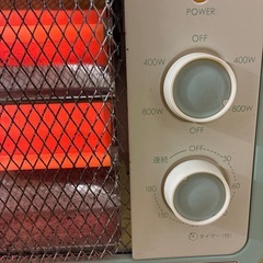 2019年製レトロ遠赤外線電気ストーブの画像