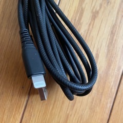 ライトニングケーブル2.5mの画像