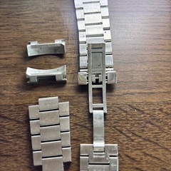 GUCCIの時計箱値下げします
の画像