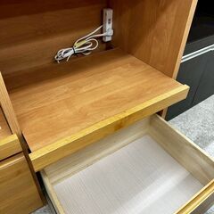 ★リユースのサカイ高崎店★TJ13824 (株)堀田木工所 食器棚 ライトブラウン H90.5×D44.5×W120 クリーニング済みの画像