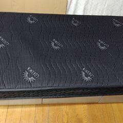 世田谷区近辺配送可能　美品 プレミアムグランマットレス腰サポ GOKUMIN 厚さ20cm 高反発 ごくみん シングル G-PSMKPの画像