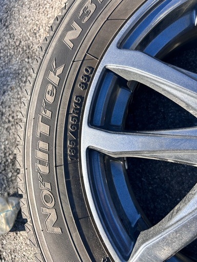 185/65R/15　ホイール付きスタッドレスタイヤ　4本セット