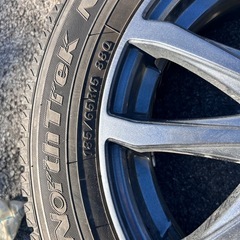 185/65R/15　ホイール付きスタッドレスタイヤ　4本セットの画像