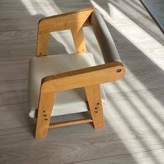 子供椅子
の画像