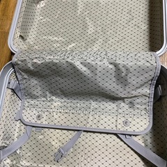 スーツケースの画像