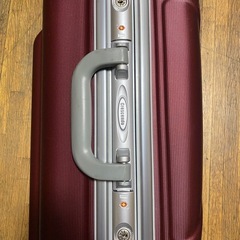 スーツケースの画像