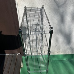 スチールラックの画像