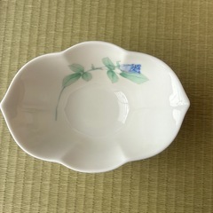 小鉢の画像