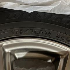 アルミホイール付き　スタッドレスタイヤ　4本　175/70R14の画像