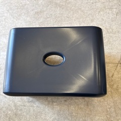 ニトリ　プラスチック椅子の画像