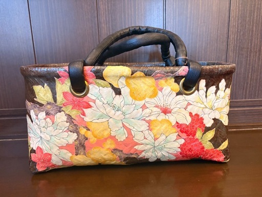 【一点限り】一貫張り　柿渋　カゴ　ハンドメイド　一閑張り　和雑貨　和小物　バッグ　小物入れ　和柄