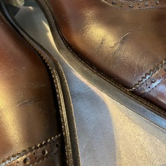 紳士靴とシューキーパーの画像