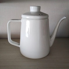 DEAN &DELUCA ディーン&デルーカ　ホーローケトル　1ℓの画像