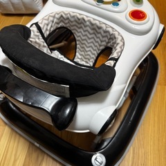 子供用　歩行器の画像