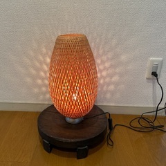 フロアライトの画像