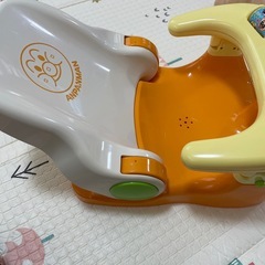 アンパンマン　ベビー　バス　チェア　の画像