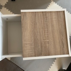 ベッドサイドレスラーの画像