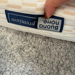 西川　マットレス　ダブル　折りたたみ　定価２万円の画像