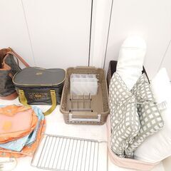 布団　ヒーター　スチームアイロン　ケトル　収納ボックス　強突っ張り棒  コテ　水切りの画像