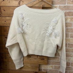 スナイデル新品未使用ニットの画像