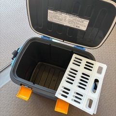 クーラーボックスの画像