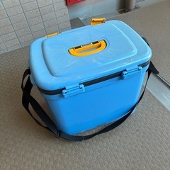 クーラーボックスの画像