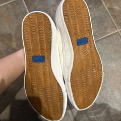 スニーカーの画像