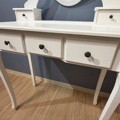 ドレッサー 無料でお譲りします
の画像