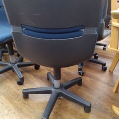★リユースのサカイ水戸店★イトーキオフィスチェア　ドーサルH×D×Wクリーニング済みMT6907の画像