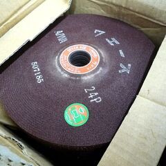 長期保管品 研削砥石27号 50枚 NRS ニューレジストン AW/A 24P 180×6×22 MAX 4,300m/min 苫小牧西店の画像