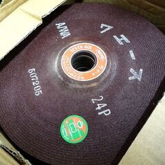 長期保管品 研削砥石27号 50枚 NRS ニューレジストン AW/A 24P 180×6×22 MAX 4,300m/min 苫小牧西店の画像