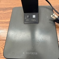 卓上ライトの画像