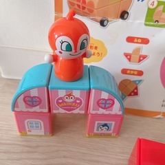 BANDAI アンパンマン 磁石でパチッと! ひらめきキューブ アンパンマンごうセットの画像