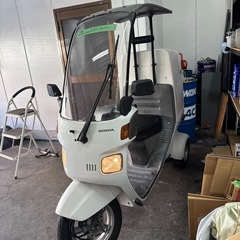 フリマ開催中！ジャイロキャノピー車体の画像