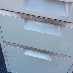 【ジモティー割引で最大15％OFF⭐️】オフィスデスク　スチールデスク　事務机の画像