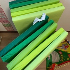 ベビーメリー  ベビーマット2枚の画像