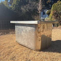 ステンレスバスタブの画像