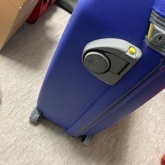 サムソナイト　スーツケースの画像