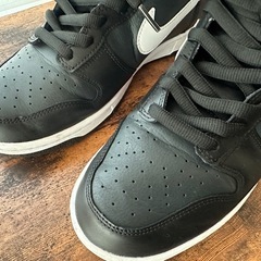 NIKE DUNK HI スミクロの画像