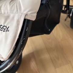 AirBuggy ベビーカー ベージュの画像